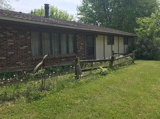 5091 W Murray Dr, Dixon, IL 61021