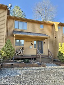 82 Deerfield Vlg, Davis, WV, 26260