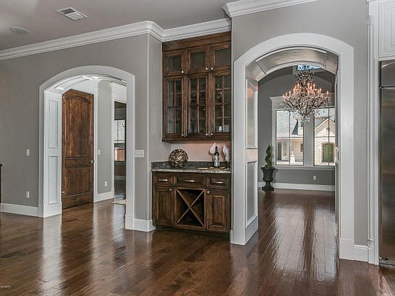 3rd image of 5610 Barrington Ct