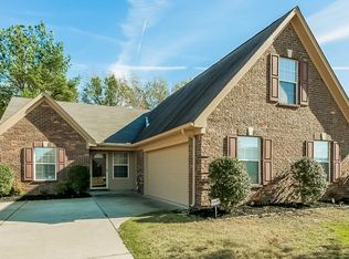 6876 White Hawk Ln, Olive Branch, MS 38654