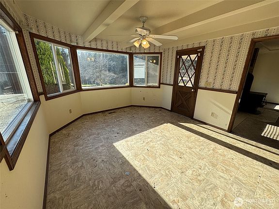 5th image of 23600 NE Worthington Road