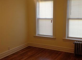 2842 45th St, Astoria, NY 11103