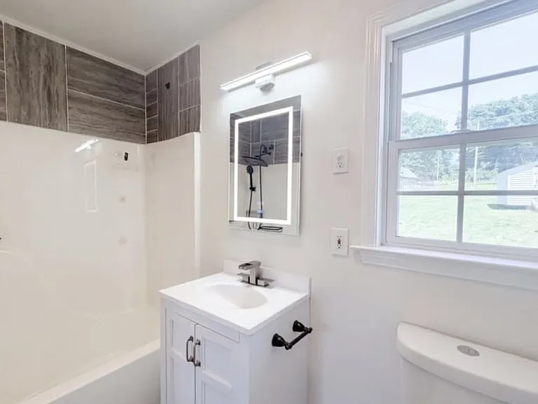 1014 Meagan Ct — Photo 4