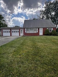 772 Imperial Rd, Valparaiso, IN, 46385