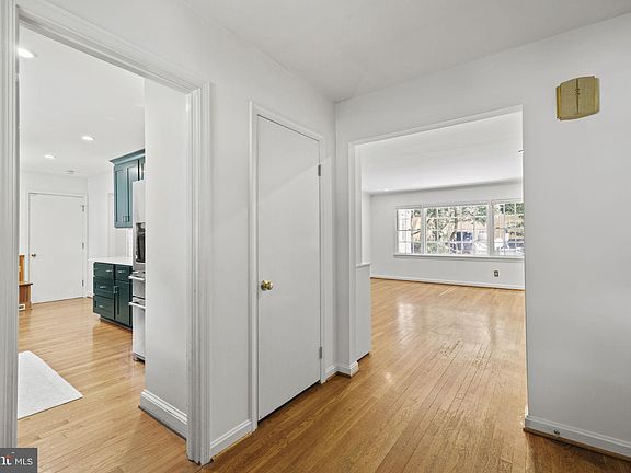 2nd image of 10105 E Bexhill Dr