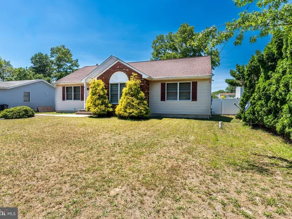 152 Nautilus Dr, Manahawkin, NJ 08050