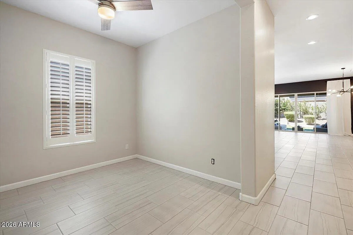 4 bed, 3.0 bath, 2030 sqft, $3,750 — Photo 4