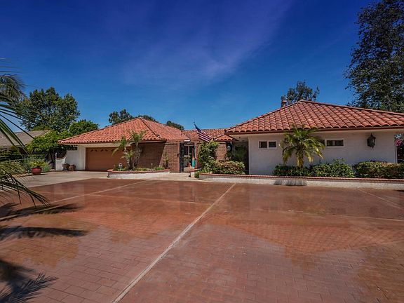 1455 Fairway Dr Camarillo CA-large-003-2