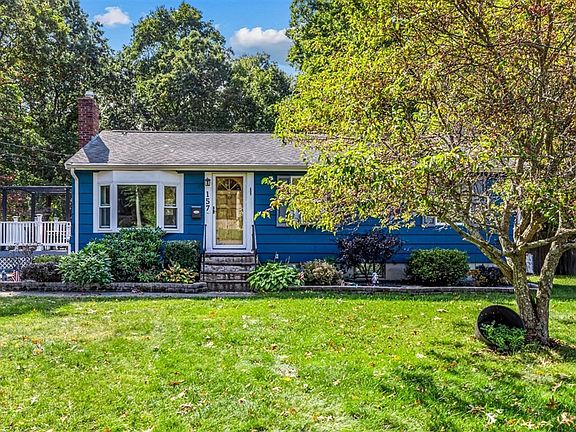 2nd image of 157 Pinehaven Dr