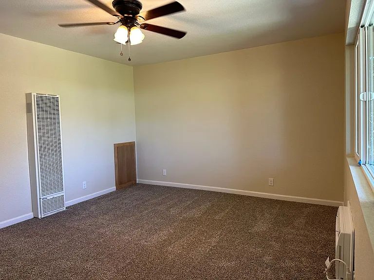 Ivy Common Apartments — Photo 5
