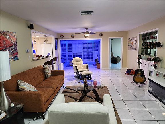 3rd image of 2368 SW 17th Drive