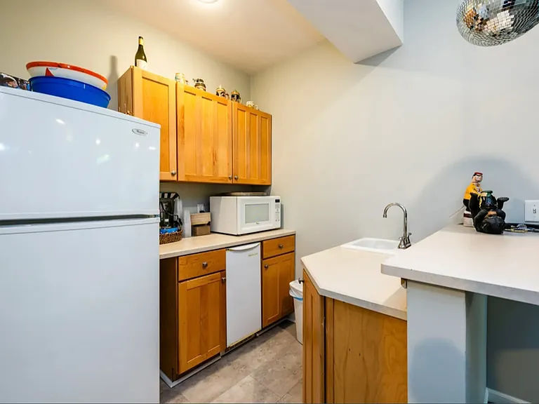2687 Niles Rd — Photo 23