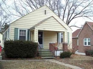 1818 Lincoln St Beatrice NE 68310 Zillow