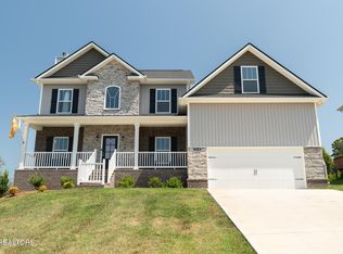 2030 Farm Blvd, Sevierville, TN 37876
