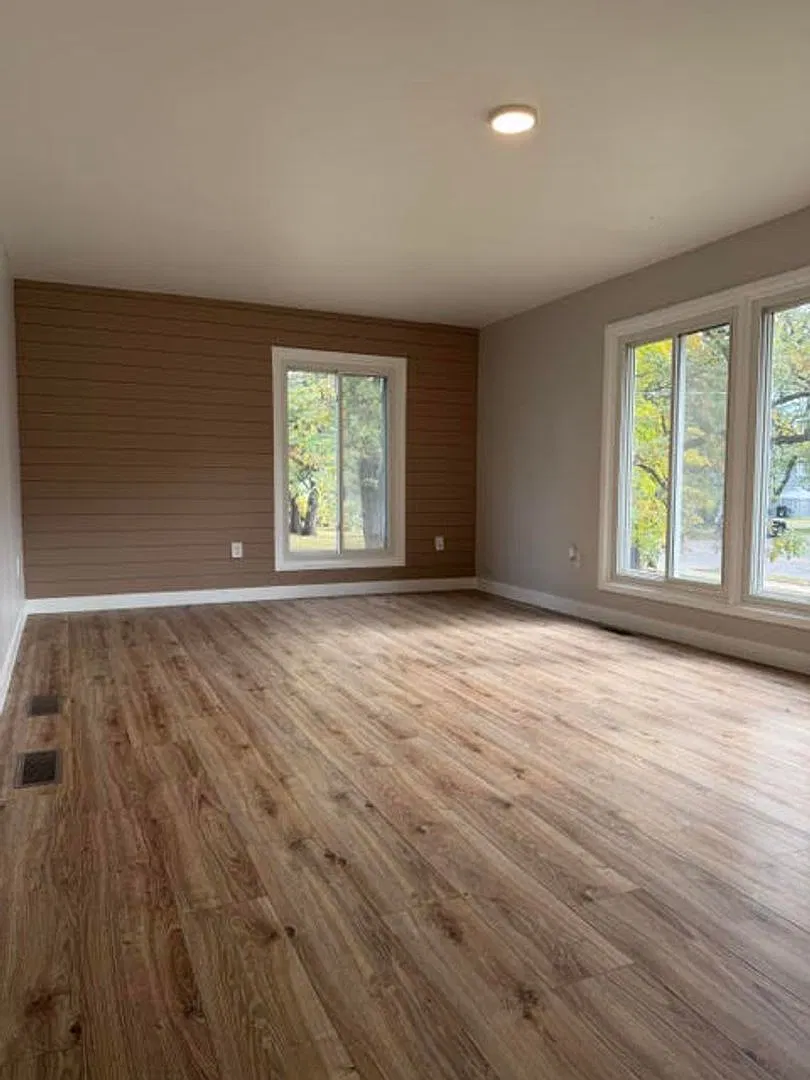 4 Bedroom House in Sartell — Photo 3