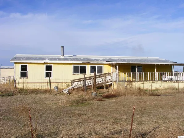 21889 Simpson Rd, Corning, CA 96021