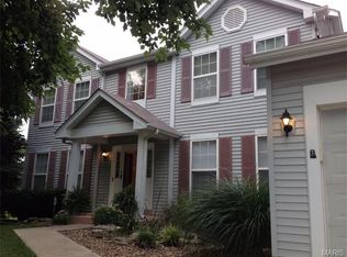 1014 Lafayette Pl, Lake Saint Louis, MO