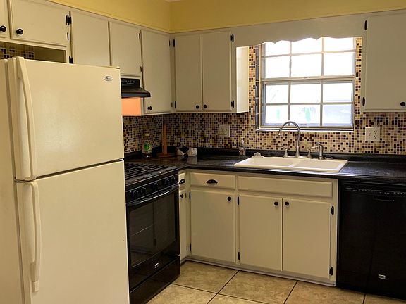 4th image of 1103 Tomahawk Cir NW