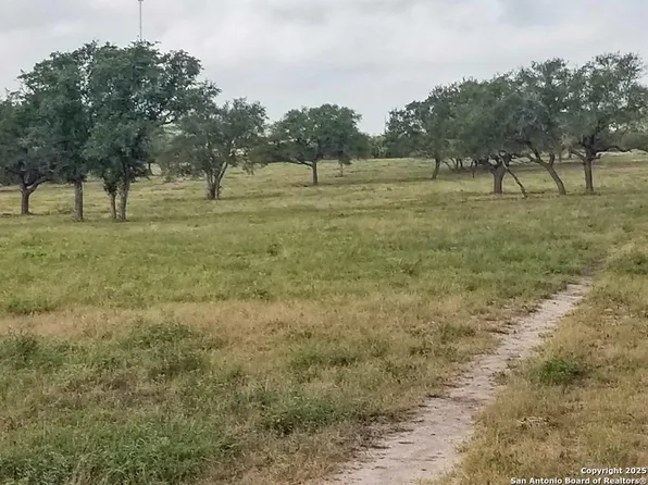 2717 Wofford Lane, Beeville 78102