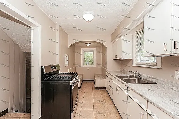 805 Woodland Ave #805 — Photo 8