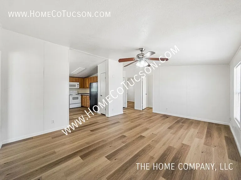 6011 S South Arrow — Photo 2