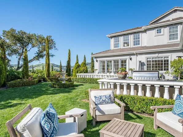 65 Miwok Drive, Novato, CA 94947
