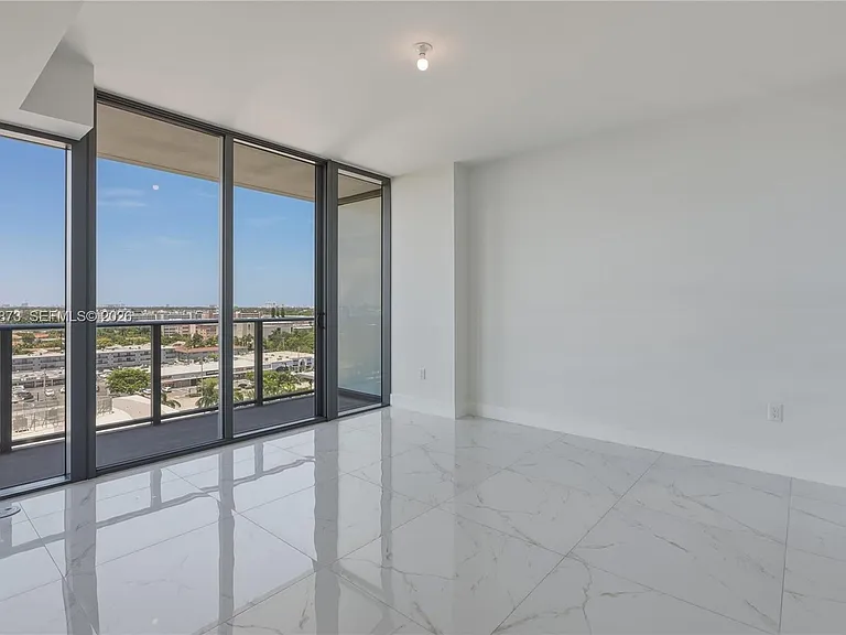 1170 E Hallandale Bch #904 — Photo 10