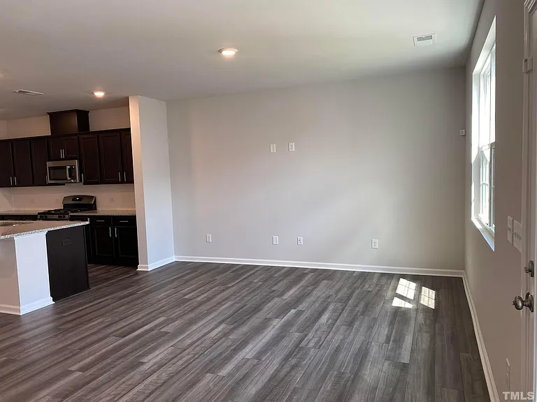 2022 Strickland Oak Way — Photo 3