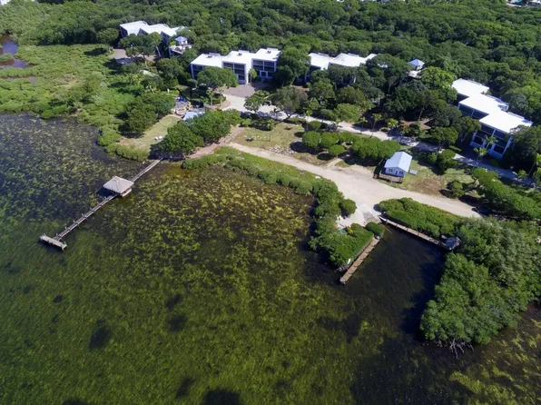 308 Sanctuary Dr, Key Largo, FL 33037