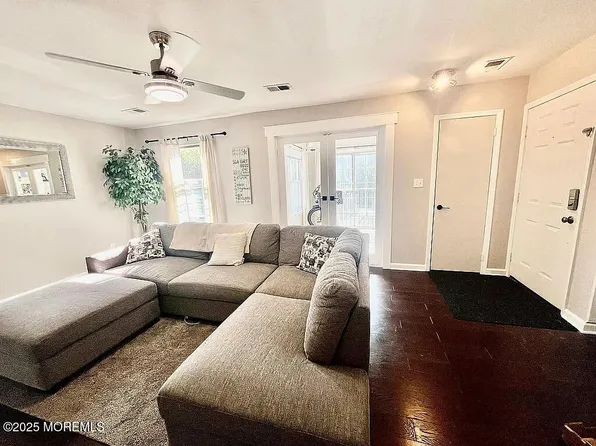 167 Frontier Way, Tinton Falls, NJ 07753