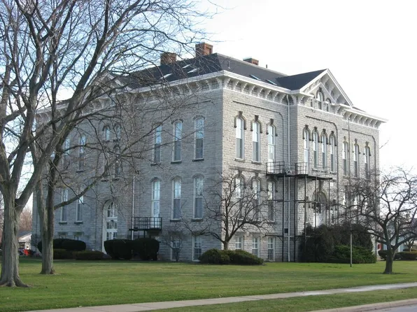 912 Sycamore Line, Sandusky, OH