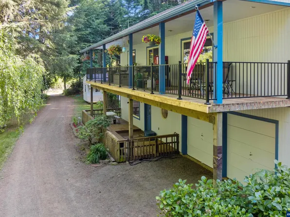 6100 Teal Creek Rd, Dallas, OR 97338