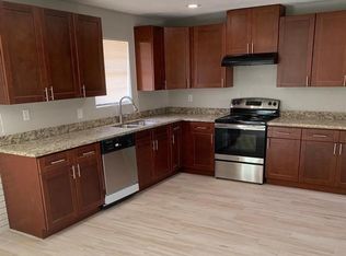 1707 Crestmont Dr, Stafford, TX 77477