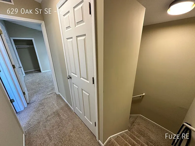 629 Oak St SE #2 — Photo 32