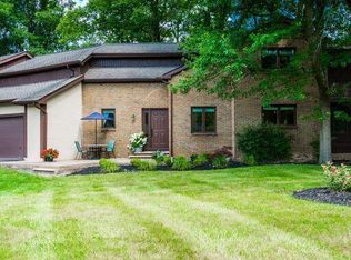 8751 Craigston Ct, Dublin, OH 43017