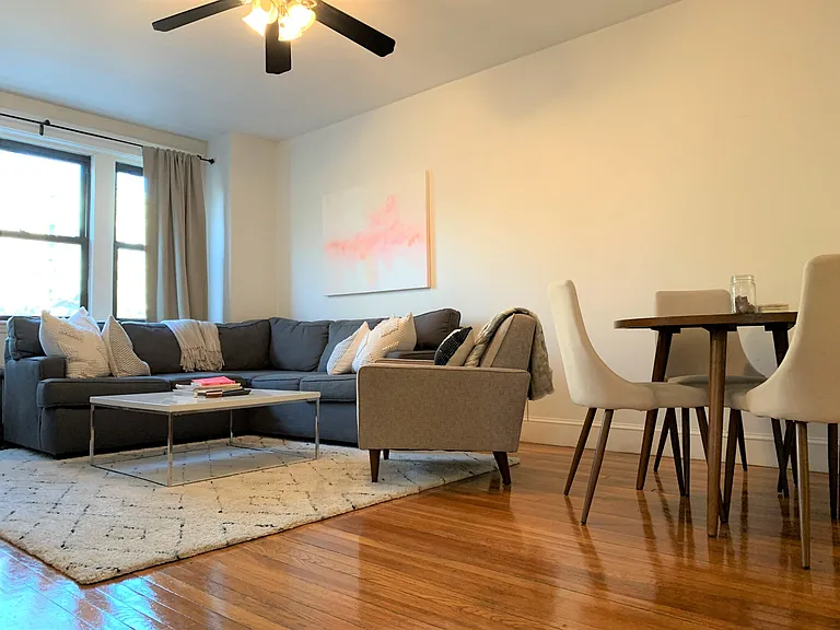 19 Egremont Rd #2 — Photo 8
