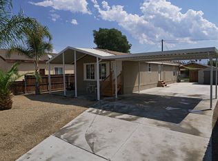 242 N Gilbert St, Hemet, CA 92543