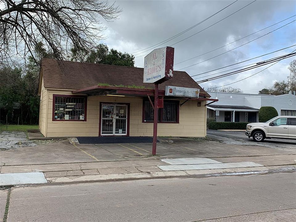 1st image of 7830 Park Place Blvd