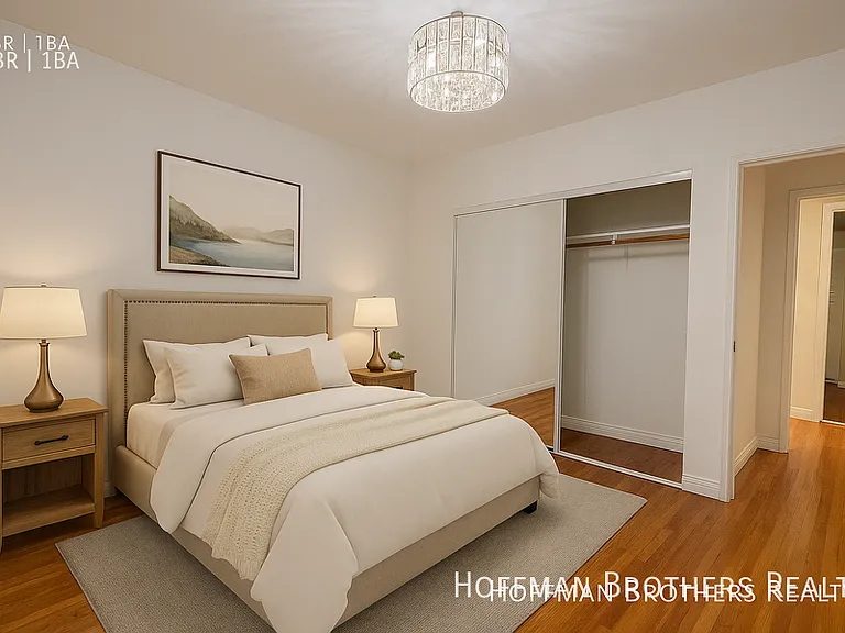 523 S Coronado St — Photo 3