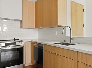 2671 Benedict St #3/4, Los Angeles, CA 90039