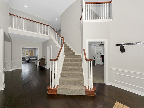 Entry Foyer