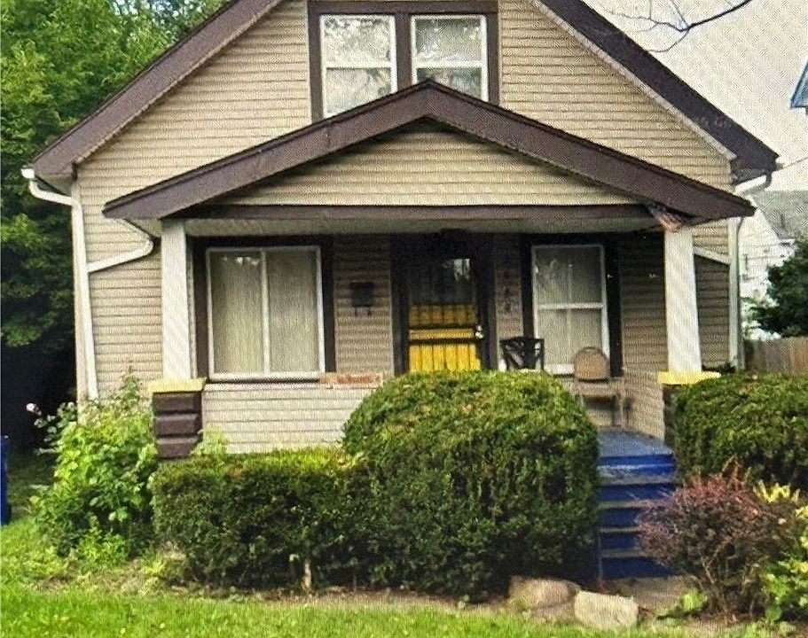 1st image of 3684 E 105th St