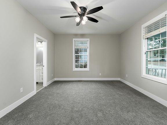 4th image of 2209 Harper St