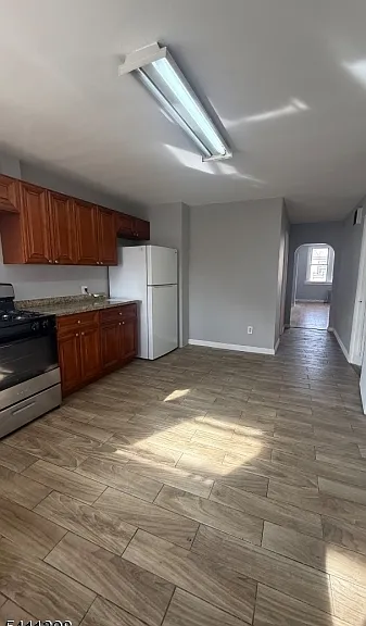 177 Beech St — Photo 3