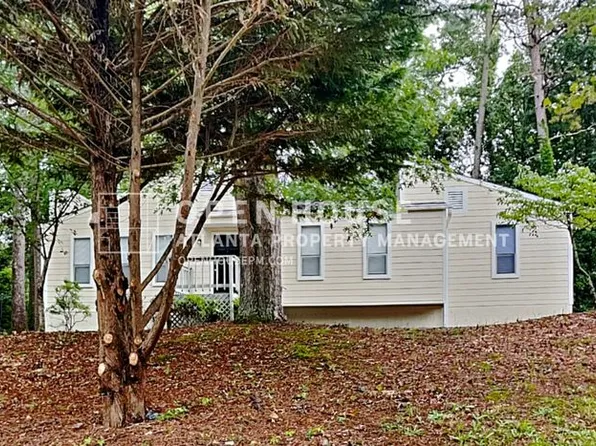265 Castleair Dr NE, Kennesaw, GA 30144