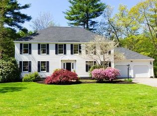 93 Wintergreen Dr, North Andover, MA 01845