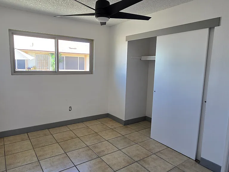 8130 N 33rd Dr #4 — Photo 9
