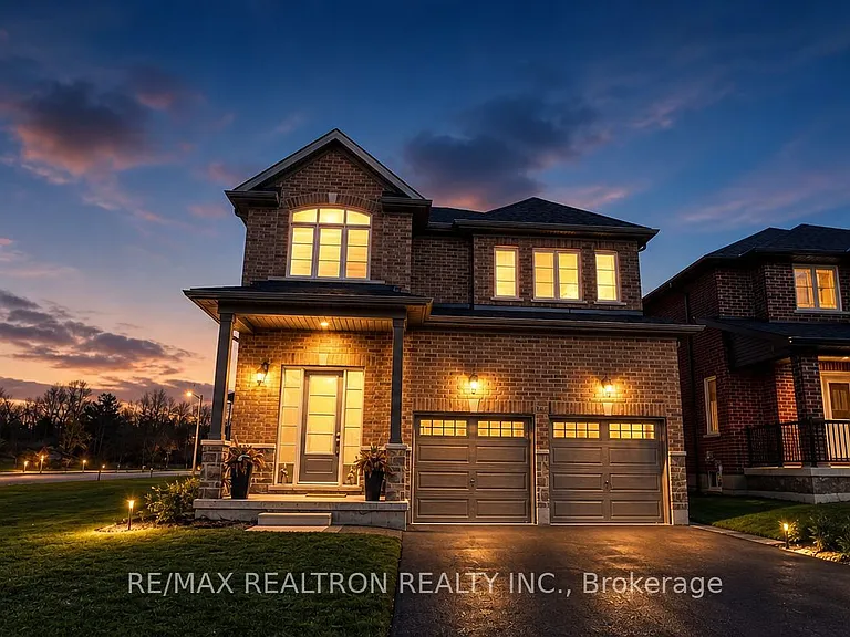 16 York Dr — Photo 1