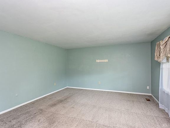 5th image of 6609 Cheri Lynne Dr