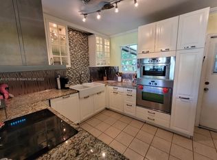 4021 NW 8th Ter, Fort Lauderdale, FL 33309